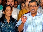 Delhi Chief Minister Arvind Kejriwal with wife Sunita Kejriwal Delhi Chief Minister Arvind Kejriwal with wife Sunita Kejriwal