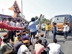 The recent violent turn of the Maratha agitation has severely strained the social dynamics between Maratha and non-Maratha backward groups in the state. (HT PHOTO)