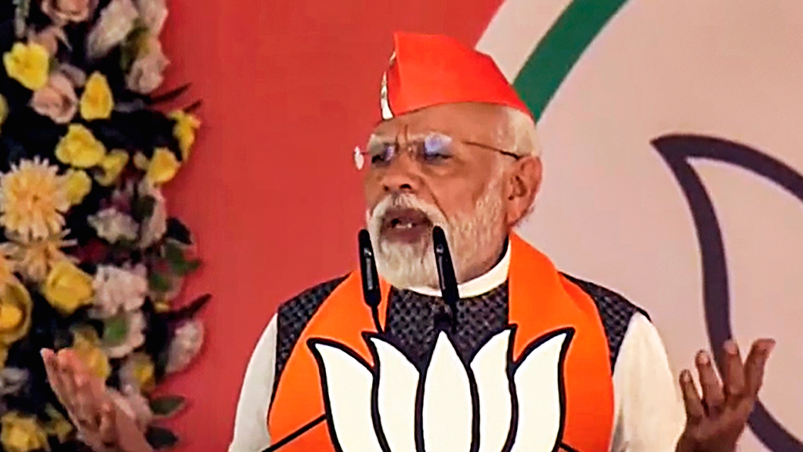 'No shame, stooped so low': PM Modi slams Nitish Kumar over assembly remarks | Latest News India - Vimarsana News