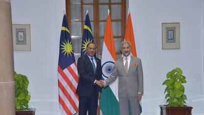 Malayaisn foreign minister Zambry Abdul Kadir with his Indian counterpart, S Jaishankar in New Delhi. (@ZambryOfficial (X)) Malayaisn foreign minister Zambry Abdul Kadir with his Indian counterpart, S Jaishankar in New Delhi. (@ZambryOfficial (X))