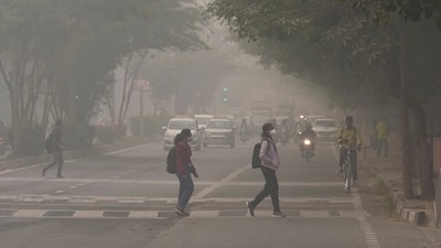 Delhi schools' winter break schedule advanced due to severe pollution (PTI) Delhi schools' winter break schedule advanced due to severe pollution (PTI)