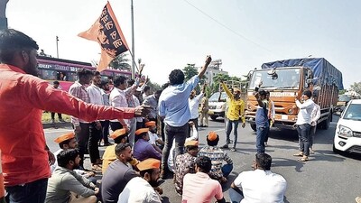 The recent violent turn of the Maratha agitation has severely strained the social dynamics between Maratha and non-Maratha backward groups in the state. (HT PHOTO)