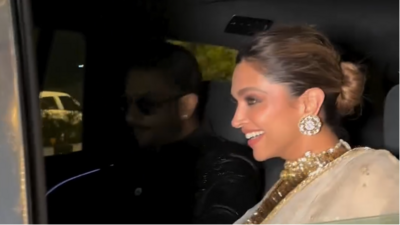 Deepika Padukone and Ranveer Singh leaving a party. (Manav Manglani) Deepika Padukone and Ranveer Singh leaving a party. (Manav Manglani)