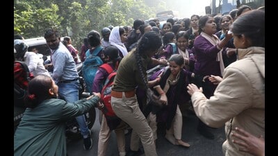 FIRs were registered against over 200 workers protesting at Eco-Garden in Lucknow. (HT File)