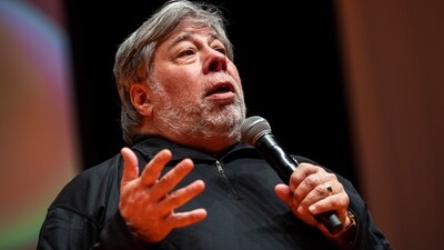 File - Apple co-founder Steve Wozniak speaks at the Novathon Conference in Budapest, Hungary, on Oct. 30, 2019. Wozniak remains hospitalized in Mexico City on Wednesday, Nov. 9, 2023, following a "health problem" while he was in the city to speak at a business conference. (Marton Monus/MTI via AP, File) File - Apple co-founder Steve Wozniak speaks at the Novathon Conference in Budapest, Hungary, on Oct. 30, 2019. Wozniak remains hospitalized in Mexico City on Wednesday, Nov. 9, 2023, following a "health problem" while he was in the city to speak at a business conference. (Marton Monus/MTI via AP, File)