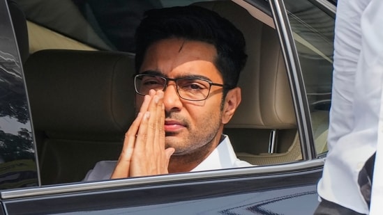 TMC MP Abhishek Banerjee leaves from his Kalighat residence to appear before the Enforcement Directorate in connection with alleged teachers recruitment scam in Kolkata on November 9. (PTI)