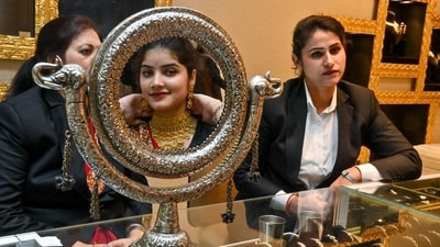 Dhanteras is being observed across the country today, November 10, marking the initiation of Diwali celebrations. On this auspicious day, individuals purchase items like gold, silver, brass, and copper, as it is believed to bring good luck and prosperity. Here's a glimpse of how the country is celebrating this occasion. (ANI) Dhanteras is being observed across the country today, November 10, marking the initiation of Diwali celebrations. On this auspicious day, individuals purchase items like gold, silver, brass, and copper, as it is believed to bring good luck and prosperity. Here's a glimpse of how the country is celebrating this occasion. (ANI)