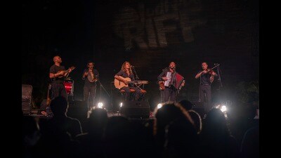 Ars Nova Napoli had the crowd dancing. (Courtesy JodhpurRIFF)