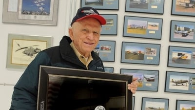 Apollo 8 Commander Frank Borman poses in Billings, Mont. (AP) Apollo 8 Commander Frank Borman poses in Billings, Mont. (AP)