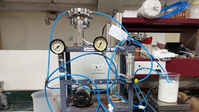 Microfiltration unit separating globules from milk based on their size (Handout) Microfiltration unit separating globules from milk based on their size (Handout)