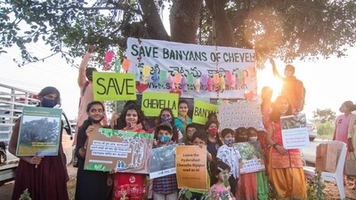 The activists of Save Banyans of Chevella on National Highway 163 (Courtesy: Save Banyans of Chevella campaign) The activists of Save Banyans of Chevella on National Highway 163 (Courtesy: Save Banyans of Chevella campaign)