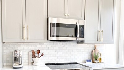 Flipkart Diwali Sale: If you have been planning to invest in a new microwave oven, now is the time. (Unsplash) Flipkart Diwali Sale: If you have been planning to invest in a new microwave oven, now is the time. (Unsplash)
