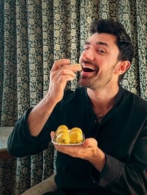 KSHMR relishes the besan laddoo, a Diwali staple (Soumya/HT) KSHMR relishes the besan laddoo, a Diwali staple (Soumya/HT)