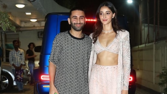 Ananya Panday came with her BFF Orhan Awatramani and the two posed together for the photographers. Ananya didn't pose with boyfriend Aditya Roy Kapur who too was at the party.&nbsp;