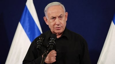 Israeli Prime Minister Benjamin Netanyahu holds a press conference. (REUTERS)