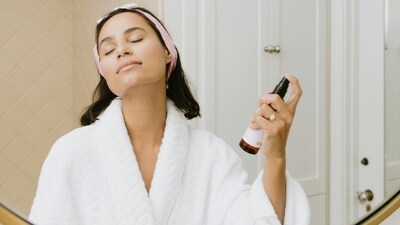 Diwali 2023 beauty tips: Quick fixes to get the glow this Deepawali (Photo by Kalos Skincare on Unsplash) Diwali 2023 beauty tips: Quick fixes to get the glow this Deepawali (Photo by Kalos Skincare on Unsplash)