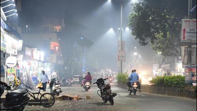 PCMC issued notices to 62 developers, establishments and collected ₹30.24 lakh penalty from air pollution violators in three days. ((PIC FOR REPRESENTATION)) PCMC issued notices to 62 developers, establishments and collected ₹30.24 lakh penalty from air pollution violators in three days. ((PIC FOR REPRESENTATION))