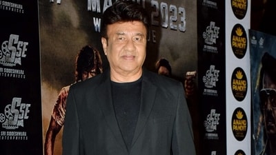 Anu Malik on 30 years of Shah Rukh Khan's Baazigar