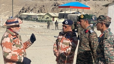 PM Modi reaches Himachal Pradesh's Lepcha to celebrate Diwali with soldiers PM Modi reaches Himachal Pradesh's Lepcha to celebrate Diwali with soldiers