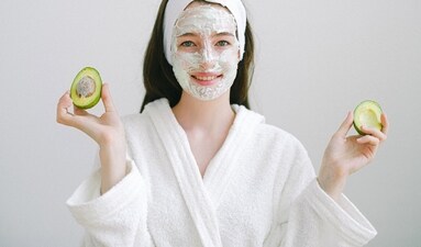 Skincare essentials for this wedding season (Photo by Anna Shvets on Pexels)