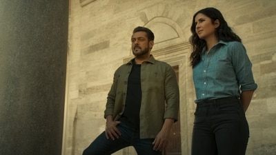Salman Khan and Katrina Kaif in a still from Tiger 3 trailer. Salman Khan and Katrina Kaif in a still from Tiger 3 trailer.