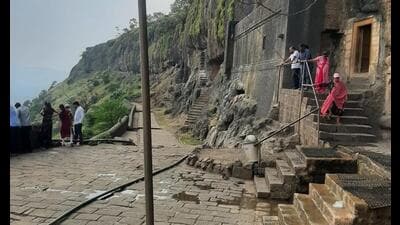 Lenyadri Ganpati Temple at Junnar is part of the eight revered temples (Ashtavinayak) dedicated to the Elephant God in Maharashtra. (HT photo)