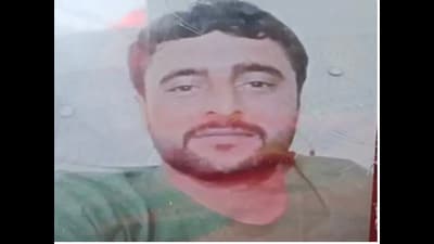 The deceased, Mohit Kumar, was an active member of the Anil Chippi gang and was killed by the Chaju gang members. (HT Photo) The deceased, Mohit Kumar, was an active member of the Anil Chippi gang and was killed by the Chaju gang members. (HT Photo)