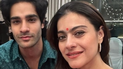 Kajol also posed with her nephews. She shared a selfie with Aaman Devgan. he has been in the news for his upcoming acting debut in Abhishek Kapoor’s film next year. In his upcoming action-thriller, Aaaman will reportedly be paired with Raveena Tandon's daughter Rasha Thadani.&nbsp; 