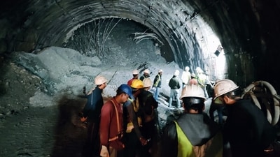 State Disaster Response Force (SDRF) and Police Revenue teams conduct a rescue operation at an under-construction tunnel from Silkyara to Dandalgaon that collapsed, in Uttarkashi on Sunday. (ANI) State Disaster Response Force (SDRF) and Police Revenue teams conduct a rescue operation at an under-construction tunnel from Silkyara to Dandalgaon that collapsed, in Uttarkashi on Sunday. (ANI)