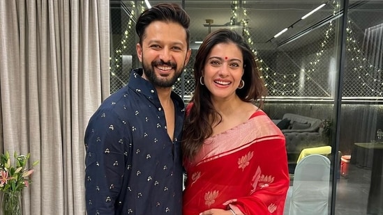 Kajol posed with actor Vatsal Sheth in another inside photo from the Diwali celebrations. They are birthday twins - -Kajol and Vatsal celebrate their birthdays on August 5. This year, Kajol had shared a glimpse inside a joint birthday party for herself and Vatsal.