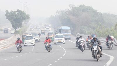 A 2022 study conducted on a group of people from US and Denmark found that exposure to air pollution is also significantly associated with increased risk of psychiatric disorder including depression, schizophrenia, bipolar disorder and personality disorder. (ANI) A 2022 study conducted on a group of people from US and Denmark found that exposure to air pollution is also significantly associated with increased risk of psychiatric disorder including depression, schizophrenia, bipolar disorder and personality disorder. (ANI)