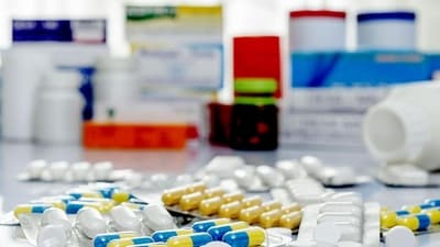 FDA issued a letter instructing ‘all chemists—retailers and wholesalers to daily update the records of drugs purchased by chemists from other states for sale’. (REPRESENTATIVE PHOTO) (HT_PRINT) FDA issued a letter instructing ‘all chemists—retailers and wholesalers to daily update the records of drugs purchased by chemists from other states for sale’. (REPRESENTATIVE PHOTO) (HT_PRINT)