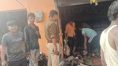 When Singh’s neighbour Sonu Yadav heard a loud blast, he rushed to the spot and threw the cylinder outside the shop into a drain. (HT Photo) When Singh’s neighbour Sonu Yadav heard a loud blast, he rushed to the spot and threw the cylinder outside the shop into a drain. (HT Photo)