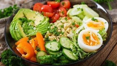 Dietary Habits: Avoid skipping meals and incorporate nutritious foods into your diet. Skipping meals may intensify cravings for sweets and carbohydrates. Emphasize whole foods, protein, and ensure you stay well-hydrated by drinking plenty of fluids.&nbsp; (Shutterstock)