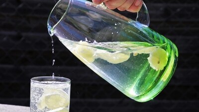 Maintain Hydration: Consume ample fluids to keep yourself hydrated. Infuse your water with refreshing elements like cucumber, vegetables, and fruits to enhance its flavor. This aids in flushing toxins out of the body through urination and bowel movements.&nbsp; (Pixabay)