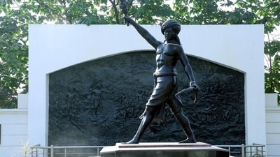 Bhagwan Birsa Munda wasn’t just a protector of the forest. He stood as a guardian of socio-cultural values, sacrificing himself alongside his comrades in the fight against the British. (Shutterstock)