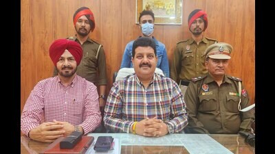 Accused in police custody in Ludhiana on Wednesday. (HT PHOTO)