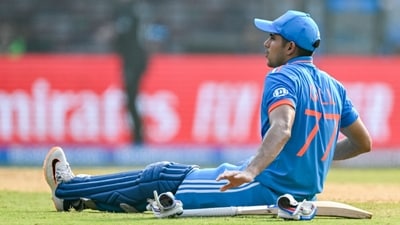 Shubman Gill reacts after a muscle cramp during the 2023 ICC Men's Cricket World Cup ODI first semi-final match between India and New Zealand (AFP) Shubman Gill reacts after a muscle cramp during the 2023 ICC Men's Cricket World Cup ODI first semi-final match between India and New Zealand (AFP)