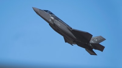 A U.S. Air Force F-35 fighter jet flies at the Dubai Air Show in Dubai, United Arab Emirates. (AP) A U.S. Air Force F-35 fighter jet flies at the Dubai Air Show in Dubai, United Arab Emirates. (AP)