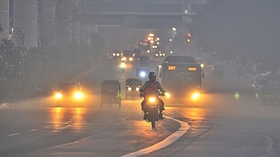 Delhi's air quality was recorded as very poor on Wednesday morning. (Raj K Raj/HT Photo) Delhi's air quality was recorded as very poor on Wednesday morning. (Raj K Raj/HT Photo)