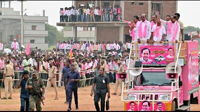 In Kamareddy assembly constituency, where chief minister K Chandrasekhar Rao is facing Telangana Pradesh Congress Committee president A Revanth Reddy, 39 candidates remained in the fray after the withdrawal of nominations. (ANI) In Kamareddy assembly constituency, where chief minister K Chandrasekhar Rao is facing Telangana Pradesh Congress Committee president A Revanth Reddy, 39 candidates remained in the fray after the withdrawal of nominations. (ANI)