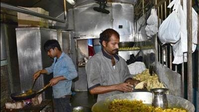 Ludhiana, India – January 08, 2018 : Food being prepared in Train Pantry at Ludhiana Railway station, January 08, 2018. (Photo by Gurpreet Singh/Hindustan Times) Ludhiana, India – January 08, 2018 : Food being prepared in Train Pantry at Ludhiana Railway station, January 08, 2018. (Photo by Gurpreet Singh/Hindustan Times)