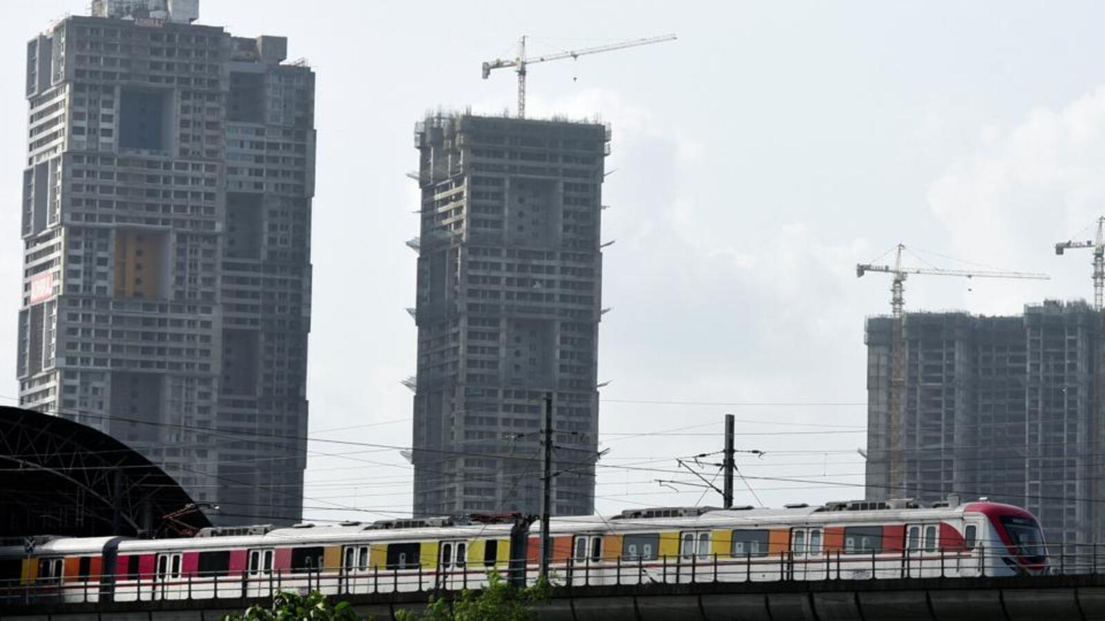 Navi Mumbai metro rail line 1 services to begin today | Mumbai news