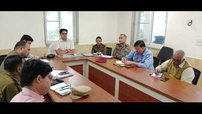 Meeting organised to review preparations for the Agniveer recruitment rally in Agra on Thursday. (HT Photo)