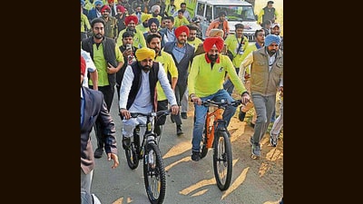 Punjab CM Bhagwant Mann during an anti-drug cycle rally in Ludhiana on Thursday. (Gurpreet Singh/HT) Punjab CM Bhagwant Mann during an anti-drug cycle rally in Ludhiana on Thursday. (Gurpreet Singh/HT)