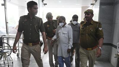 The five people arrested for allegedly providing snake venom to parties for use as a recreational drug on November 2. (Sunil Ghosh/HT Photo) The five people arrested for allegedly providing snake venom to parties for use as a recreational drug on November 2. (Sunil Ghosh/HT Photo)