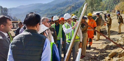 Union MoS for Road Transport and Highways General Vijay Kumar Singh (retd) reviews the ongoing rescue operation in Uttarkashi district on Thursday. (PTI) Union MoS for Road Transport and Highways General Vijay Kumar Singh (retd) reviews the ongoing rescue operation in Uttarkashi district on Thursday. (PTI)