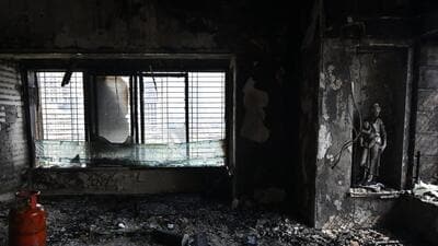 Mumbai, India - Nov. 17, 2023:A duplex flat in a high rise on Grant Road was completely gutted down and a level 2 fire was declared by Fire Officials at Grant Road, in Mumbai, India, on Friday, November 17, 2023. (Photo by Anshuman Poyrekar/ Hindustan Times) (Hindustan Times) Mumbai, India - Nov. 17, 2023:A duplex flat in a high rise on Grant Road was completely gutted down and a level 2 fire was declared by Fire Officials at Grant Road, in Mumbai, India, on Friday, November 17, 2023. (Photo by Anshuman Poyrekar/ Hindustan Times) (Hindustan Times)