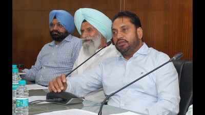 The Punjab local bodies department had issued a show-cause notice to Amarjit Singh Sidhu, alleging conflict of interest. (HT) The Punjab local bodies department had issued a show-cause notice to Amarjit Singh Sidhu, alleging conflict of interest. (HT)