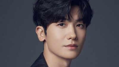 Park Hyung Sik loves tandoori chicken and 3 Idiots. Park Hyung Sik loves tandoori chicken and 3 Idiots.